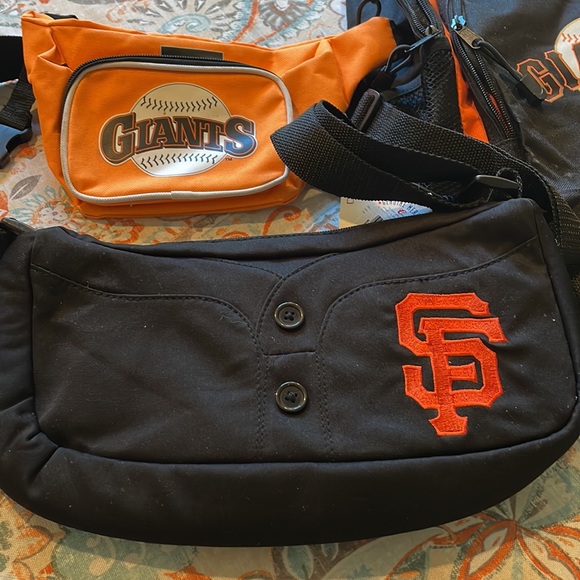 Three SF Giants bags - Picture 3 of 4